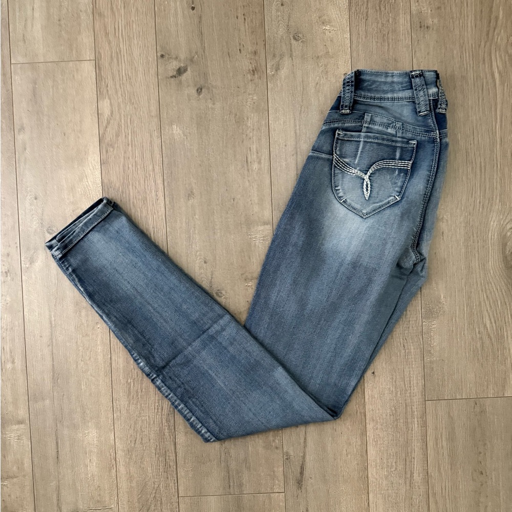 Flattering Light Blue Skinny Jeans